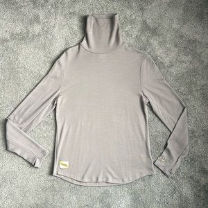 Tracksmith Fells Turtleneck